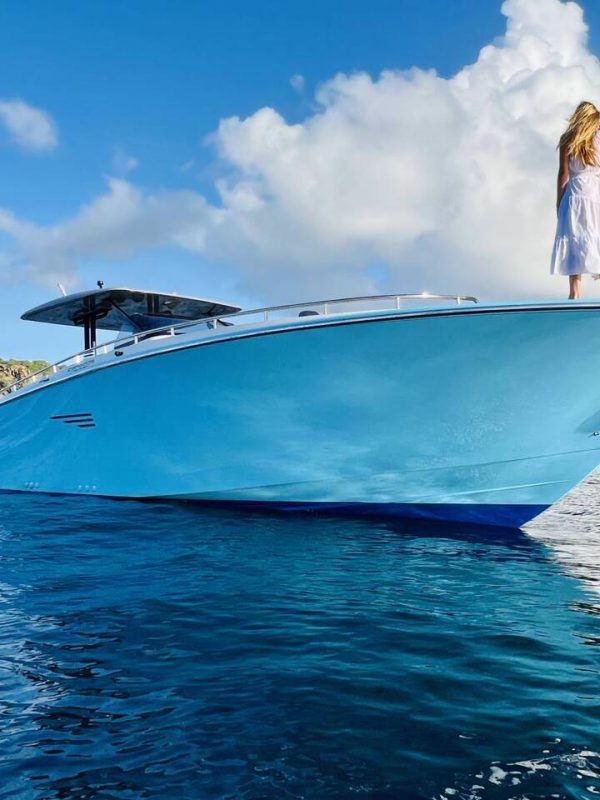 Manufatti in vetroresina per Canados Gladiator 431